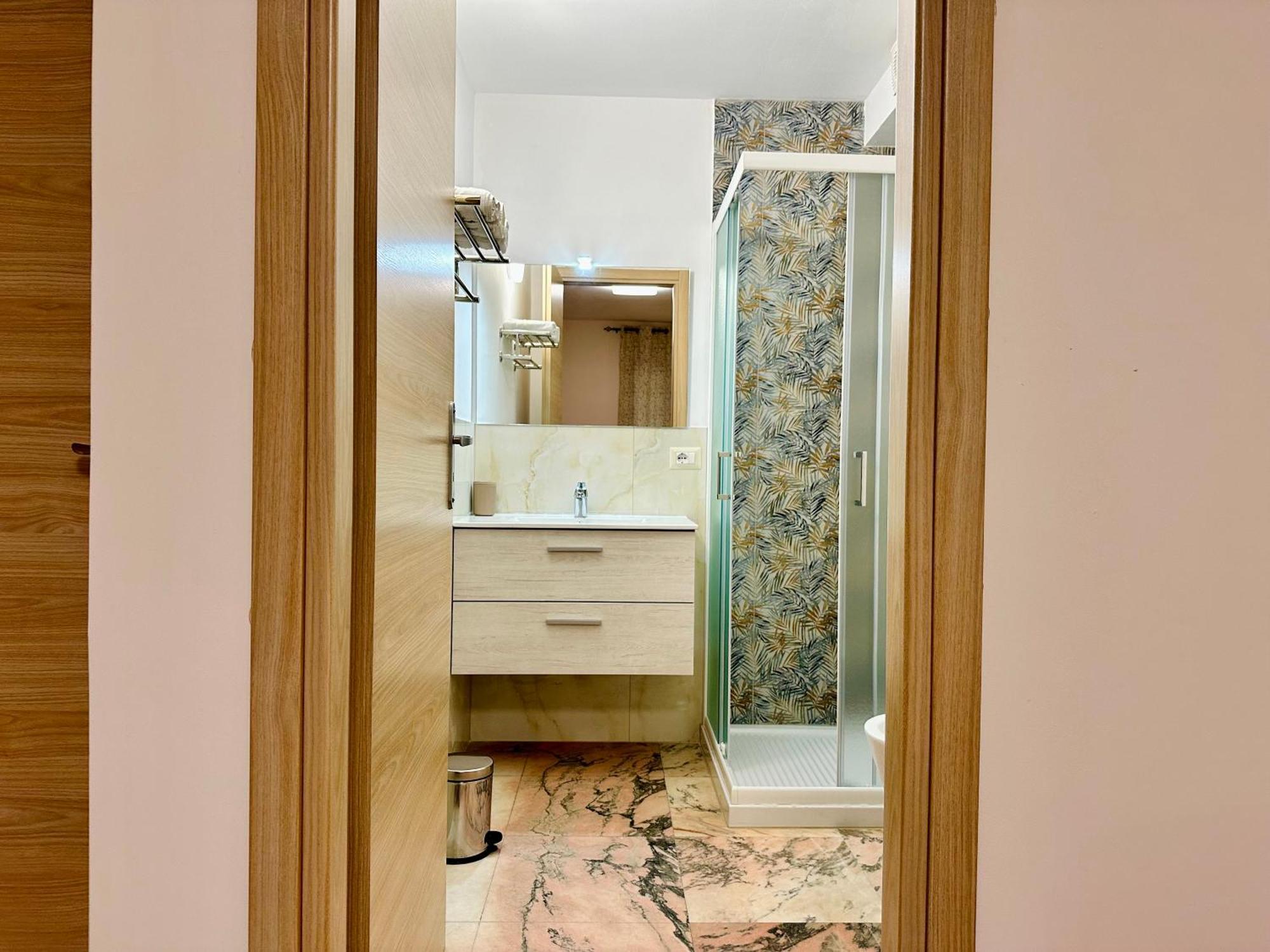 Unique Rooms In Centro Citta Bagno Privato E Climatizzatore Ragusa Buitenkant foto