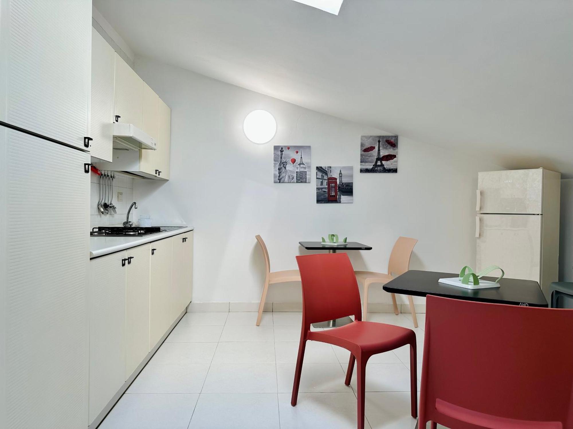 Unique Rooms In Centro Citta Bagno Privato E Climatizzatore Ragusa Buitenkant foto